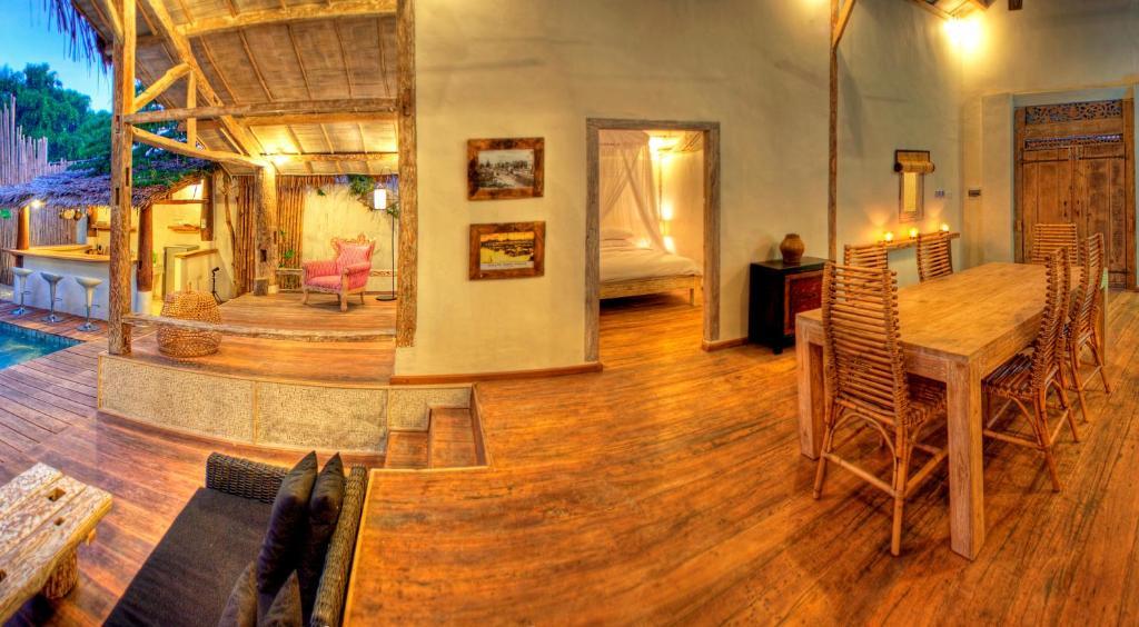 Villa Rumah Rinda กีลีตราวางัน ห้อง รูปภาพ