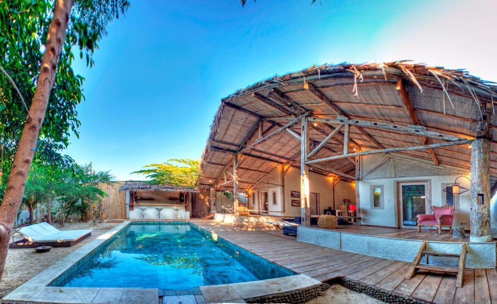 Villa Rumah Rinda กีลีตราวางัน ห้อง รูปภาพ